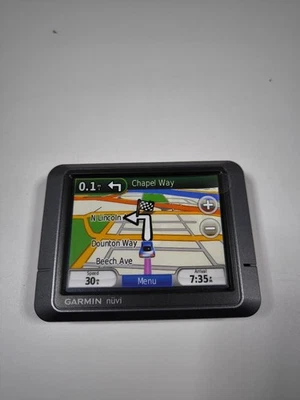 Garmin nüvi 205 GPS - Ungetestet, Gebrauchsspuren, Keine Zubehörteile - Bild 1 von 4