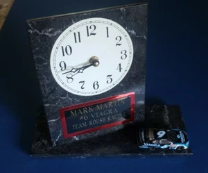 MARK MARTIN TEAM ROUSH RACING DESK CLOCK W/ PLAQUE AND 1:64 DIECAST CAR WORKING - Picture 1 of 5