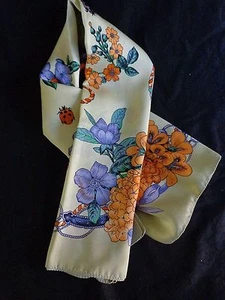 Vintage Fashion Scarf Gray Floral Butterfly Ladybug 34" x 34" Polyester Italy - Picture 1 of 6