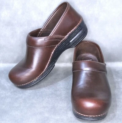 DANSKO WOMENS XP BROWN CABRIO CLOG 38 7.5 8 SLIP-RESISTANT - Image 1 of 4