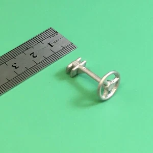 Britains Deetail (Metal Repro) Steering Wheel for US Army Jeep 1:32 Scale - Picture 1 of 5