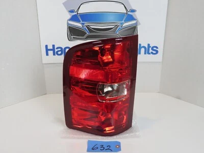Luz trasera izquierda conductor Chevrolet Silverado 1500 2010 2011 GM2800249 Foto 1 de 4