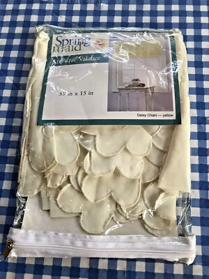 Spring Maid Applique Valance 59" x 15" Daisy Chain Yellow New in Package  - Image 1 of 4