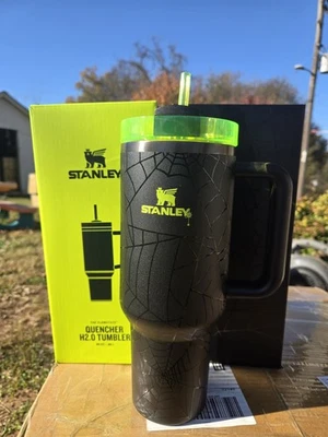 Stanley HALLOWEEN WEB GLOW FlowState Quencher Tumbler 40 Oz New - Image 1 of 4