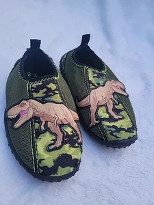 jurassic world Jungen Wasserschuhe XL(7-8) - Bild 1 von 8