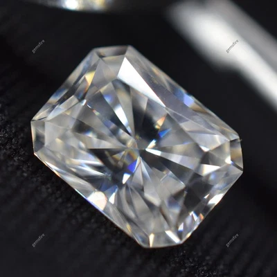 5x7 mm Radiant Cut Moissanite CERTIFIED VVS1 and D Color 1.04 Loose Gemstone - Image 1 of 4