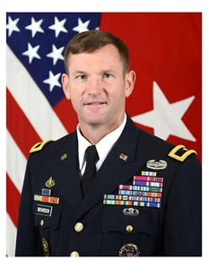 "Foto del General del Ejército de los Estados Unidos John B. Richardson IV 8x10 #2 en 8,5"" x 11" - Imagen 1 de 1