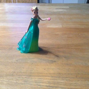 Bullyland® Disney Figur Elsa Anna usw. Frozen Eiskönigin - Bild 1 von 3