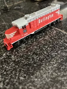 Tyco HO Scale Locomotive Burlington Route 5628. Not Tested - Picture 1 of 11
