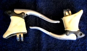 **DIA COMPE PAIR OF ALLOY AERO BRAKE LEVERS 23.8/24.2mm CLAMP, WHITE RUBBER** - Picture 1 of 4