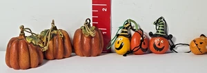 Halloween Indoor Tischplatte Baumschmuck klein 7 sehr einzigartige Kürbisse - Bild 1 von 4