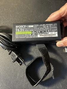 G) Sony VAIO AC Power Adapter VGP-AC19V48  19.5V  3.3A - Picture 1 of 3