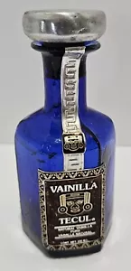 Vintage Vainilla Tecul Cobalt Blue Bottle - Picture 1 of 3