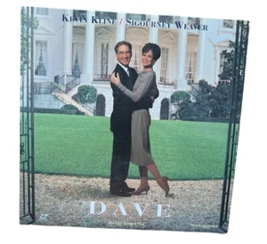 "Dave" Widescreen Laserdisc LD - Kevin Kline Sigourney Weaver - Picture 1 of 2