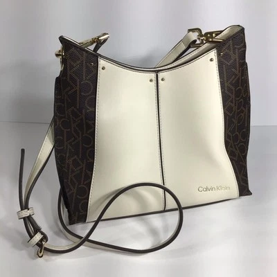 Woman’s Calvin Klein Purse Bag Crossbody Gold Hardware White - Image 1 of 4