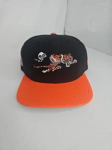New Era Cincinnati Bengals Black 2T Evergreen 9FIFTY Mens Snapback Hat - Picture 1 of 6