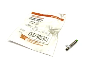 Honeywell 922AB1E-A4P-L Microswitch Proximity Sensor - Picture 1 of 9