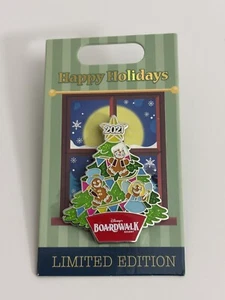 Disney Park Pin Weihnachten Happy Holidays 2021 Boardwalk Resort Pinocchio LE 1500 - Bild 1 von 9