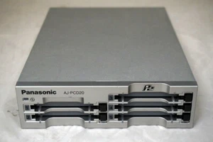 PANASONIC AJ-PCD20E lecteur de 5 cartes P2 - USB2-IEEE 1394b - Zdjęcie 1 z 4