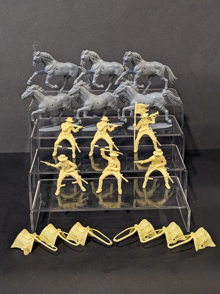 Airfix 1/32  7th Cavalry Mounted 18 Pieces with Saddles Unbroken (F) Foto 1 de 1