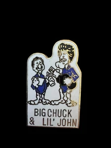 Prendedor de comedia raro Big Chuck & Lil' John Cincinnati Ohio personalidades W1 - Imagen 1 de 4