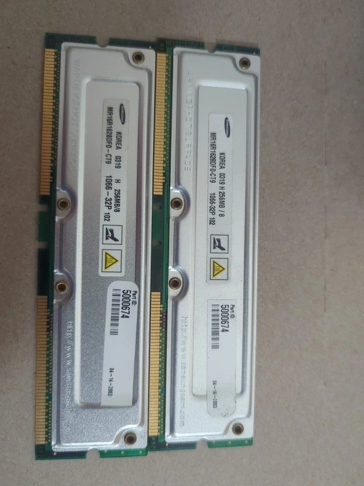 Samsung MR16R1628DF0-CT9 512 MB (2 X  256 MB)  / ECC Rdram Rimm PC800 - Image 1 of 1