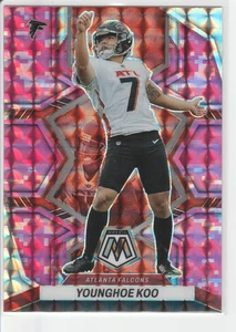 Younghoe Koo 2022 Panini Mosaic #9 Camo Pink Mosaic Prizm Atlanta Falcons - Bild 1 von 2