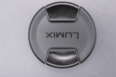 Panasonic Lumix 62mm Plastic Snap-On Lens Cap - Image 1 of 2
