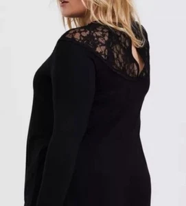 Torrid Black Super Soft Lace Yoke Top Size 2 NWT! - Picture 1 of 10