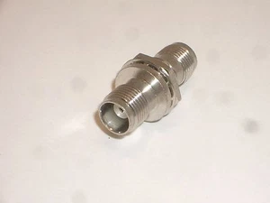 CONECTOR JACK DE PANEL CABEZA A GRANEL DOBLE HEMBRA AIM TNC - Imagen 1 de 1