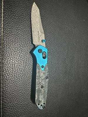 Navaja de bolsillo Benchmade 945-221 2,94 pulgadas Foto 1 de 4