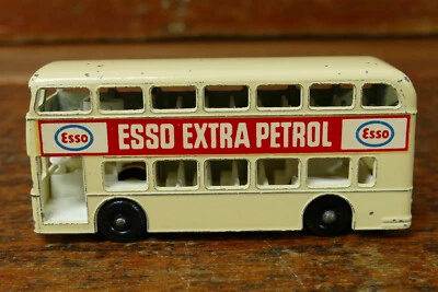 火柴盒系列莱斯尼 #74 戴姆勒双层巴士 Esso Extra Petrol 英格兰 — 第 1/4 张图片