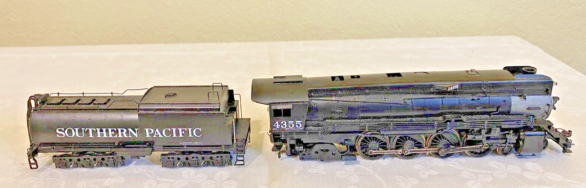 Brass HO Southern Pacific Steam Locomotive Model Railroad Brass HO Southern Pacific Steam Locomotive Model Railroad