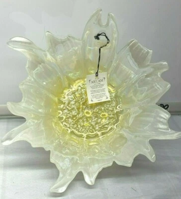 "Plato cuenco decorativo floral flor blanca AKCAM pavo brillo vidrio 11"" diámetro nuevo" Foto 1 de 4