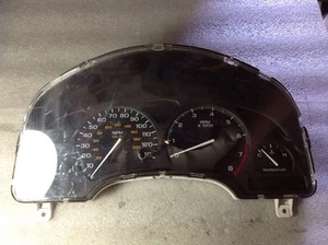 2002 2003 Saturn VUE Speedometer Cluster Odometer Instrument #OD54 - Picture 1 of 6