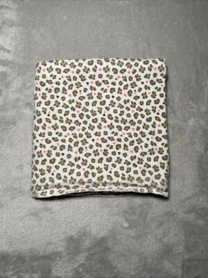 Manta Carters Child of Mine Leopardo Guepardo Bebé Corazón Franela Recibir Lovey Foto 1 de 4