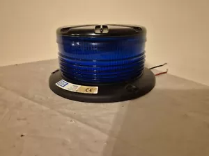 ECCO LED Flashing Beacon Light Blue 12V-36V DC 3-1/8"H 7460B - Picture 1 of 4
