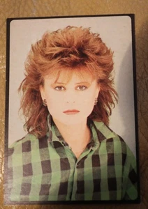 TRACEY ULLMAN ROOKIE 1984 PANINI SMASH HITS UNUSED STICKER NUMBER 36 - Imagen 1 de 2