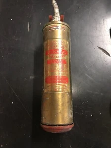 Vintage GENERAL QUICK-AID FIRE GUARD Brass Fire Extinguisher with bracket/holder - Picture 1 of 7