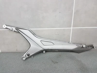 47130351B Cuadro trasero izquierdo Ducati Hypermotard 939 2016 1458 km Foto 1 de 3