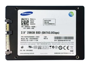 Samsung SSD 256GB integratable, new - Bild 1 von 1