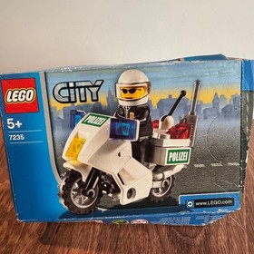LEGO City Police Motorcycle 7235 New Unused Retired Set Heavy Box Wear