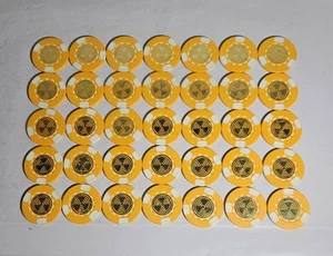 Vintage Duke Nukem Forever Videospiel Kunststoff Pokerchips mit Gold vergoldet *super selten* - Bild 1 von 8