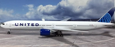 United Airlines Boeing 777-323ER (Rango Extendido) Escala 1:150 Foto 1 de 4