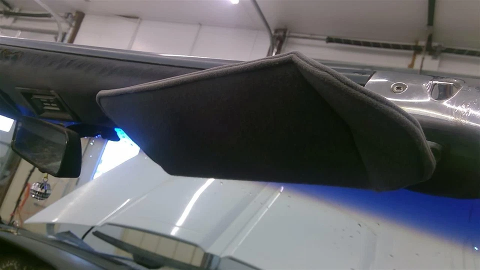 Used Sun Visor fits: 1993 Chevrolet Cavalier  Grade B - Изображение 1 из 4