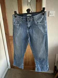 Levis 515 Capri Mid Rise Jeans Women’s Size 4 Blue 3/4 Denim - Picture 1 of 10