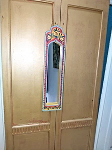 INDIAN VINTAGE HAND PAINTED TEMPLE WOODEN MIRROR - 50cm x 12cm - Picture 1 of 14