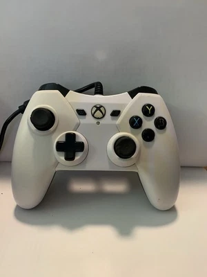 Power A XBOX ONE 1428130-01 White Wired Controller - Image 1 of 3