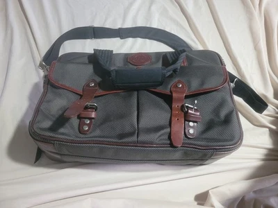 Filson Passage Saddlebag Briefcase Messenger Large Ripstop Laptop Green Leather - Image 1 of 4