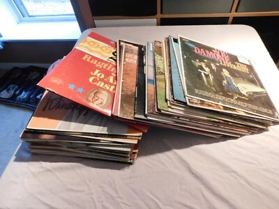 BULK LOT OF 45  VINTAGE MALE / FEMALE POP VOCALIST 33 RPM LPS   b1 - Image 1 of 4